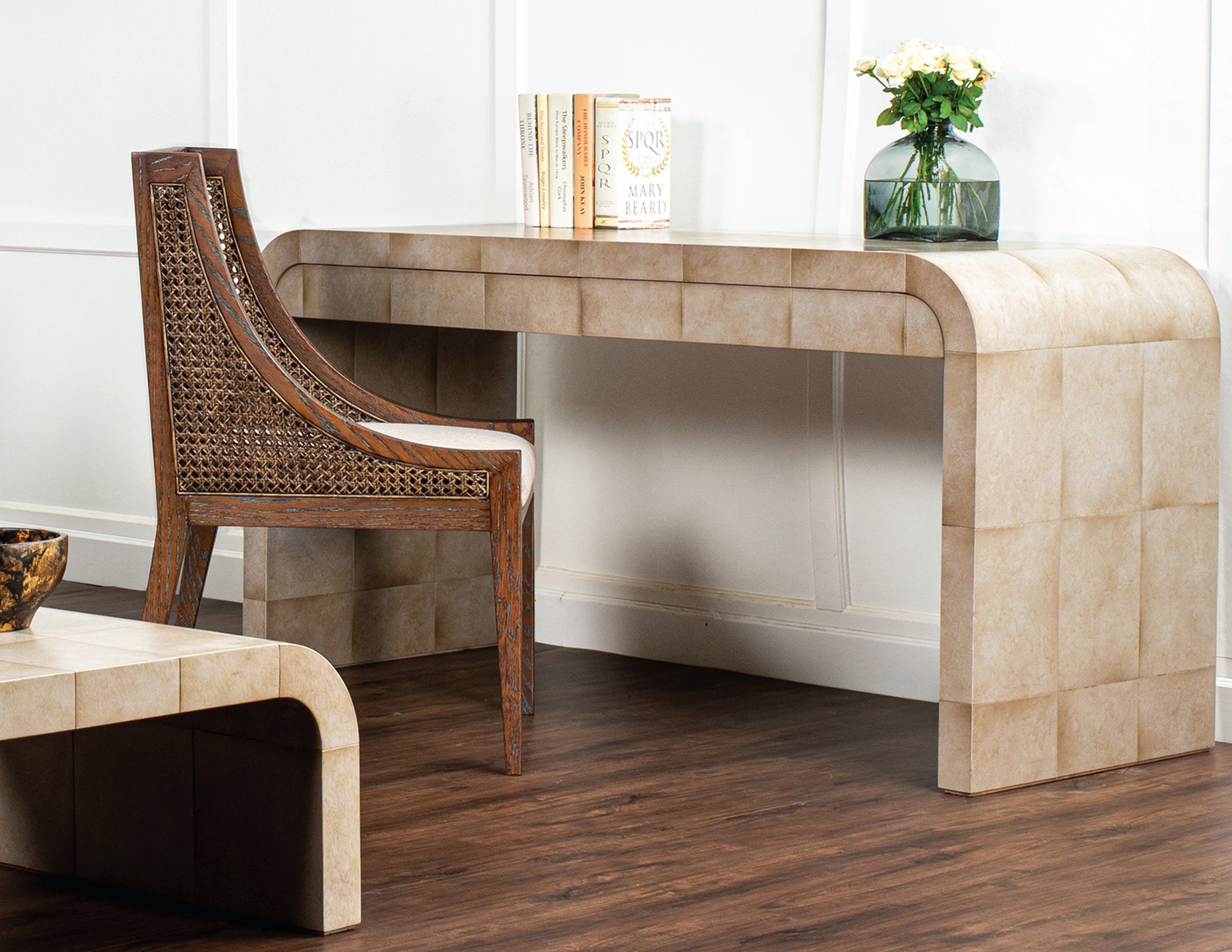 CASPARA DESK